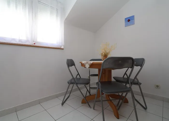 Simple -no Parking *